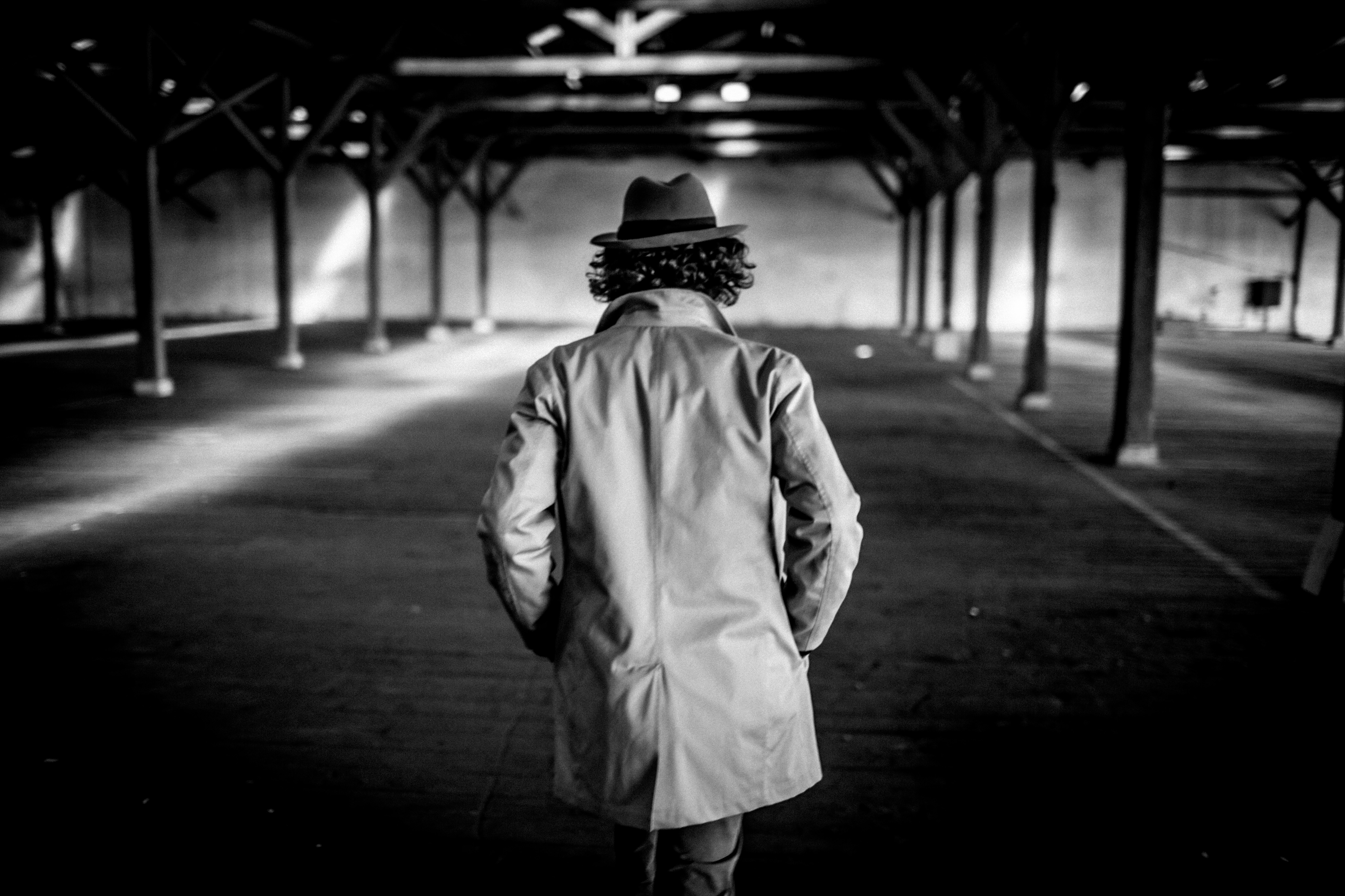 ROMAIN STAROS for DRAPEAU NOIR